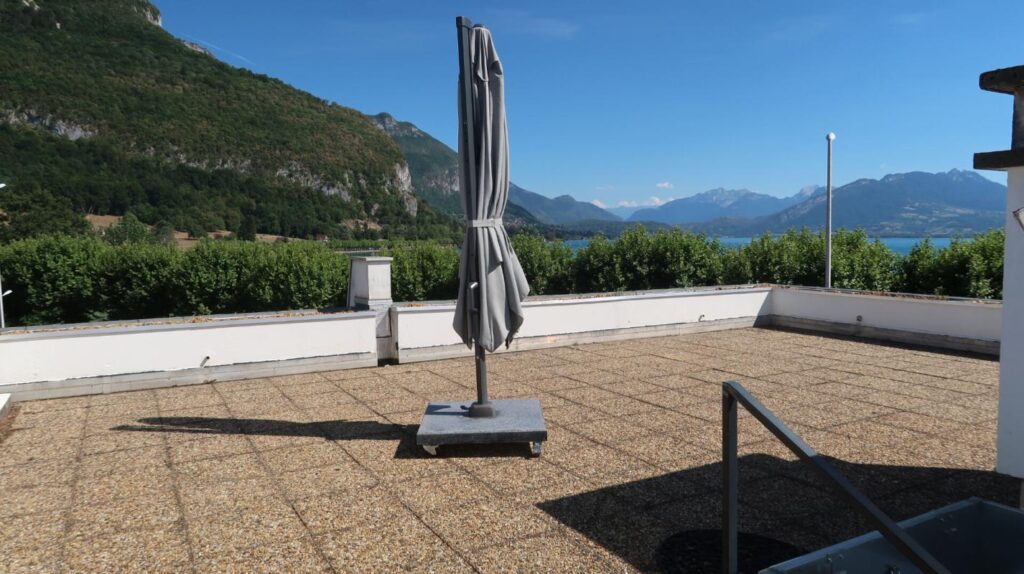 Annecy Le Vieux appartement 6 pièces – terrasse sommitale – 6 pièces – 3 chambres – 138 m²