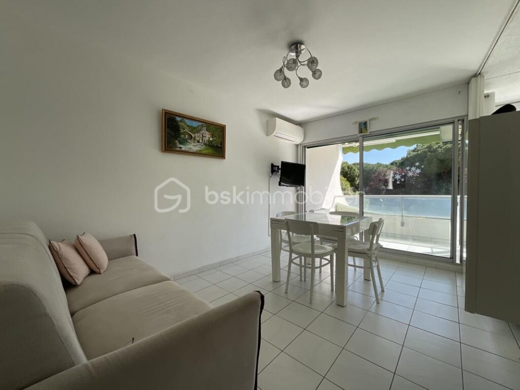 Un cocon avec parking, coté sud – 2 pièces – 1 chambre – 35 m²