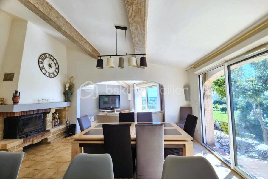 Maison à vendre à Tourbes
