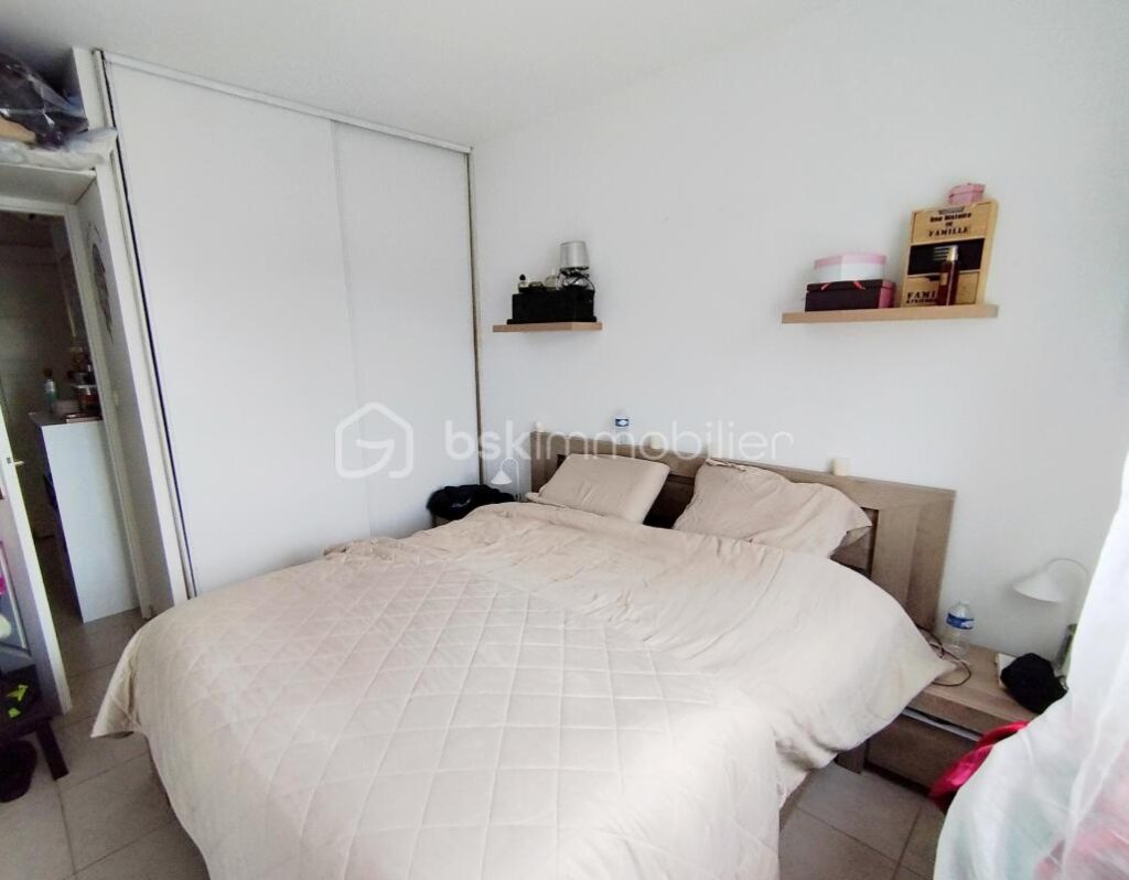 Villa avec piscine – 6 pièces – 4 chambres – 132 m²