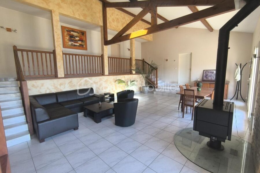 Maison à vendre à Voiron — Vue montagne — photo 5