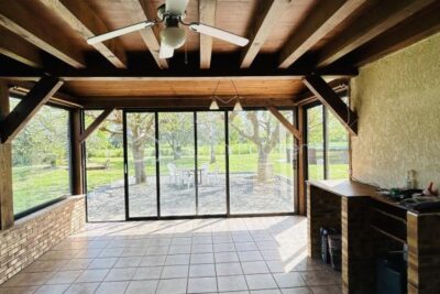 Maison vue Pyrénées + 8262 m² terrain dont 3000 m² constructibles + revenu solaire – 8 pièces – 4 chambres – 131 m²