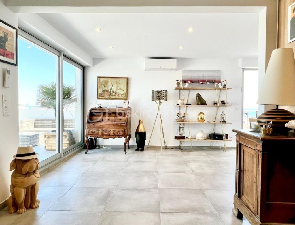 Appartement d&rsquo;exception au Port de CARNON-PLAGE – 3 pièces – 1 chambre – 64 m²