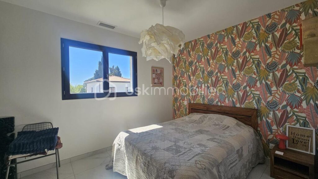 MAISON NEUVE ST CYPRIEN R+1, 3 FACES, SUITE AU RDC – 4 pièces – 3 chambres – 95 m²