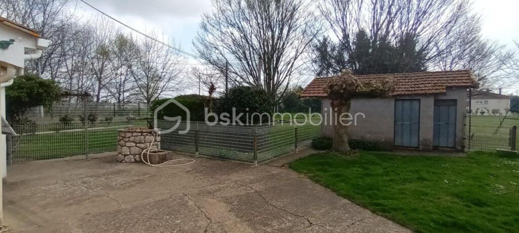 Maison familiale – 11 pièces – 8 chambres – 231 m²