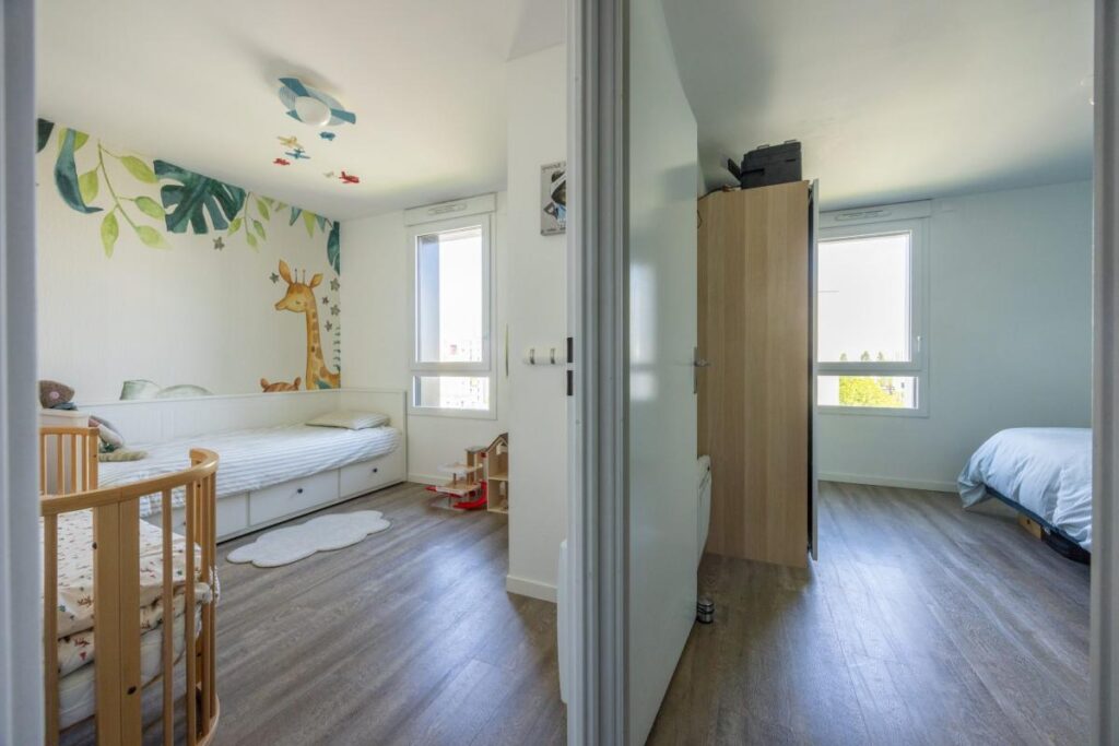 Appartement T4 – Dernier étage – 4 pièces – 3 chambres – 87 m²