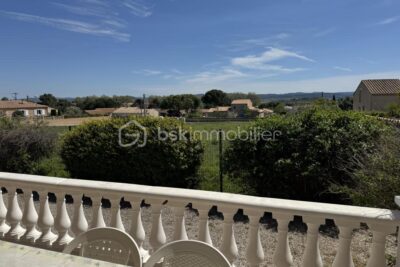 ** ** VILLA PLAIN-PIED 4 FACES AVEC PISCINE & VUE EXCEPTIONNELLE SUR LES CORBIÈRES ** ** – 5 pièces – 4 chambres – 109 m²