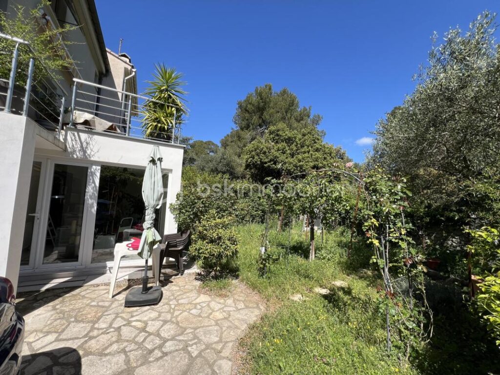 VILLA T7 MONTPELLIER 180m2 – 9 pièces – 5 chambres – 180 m²