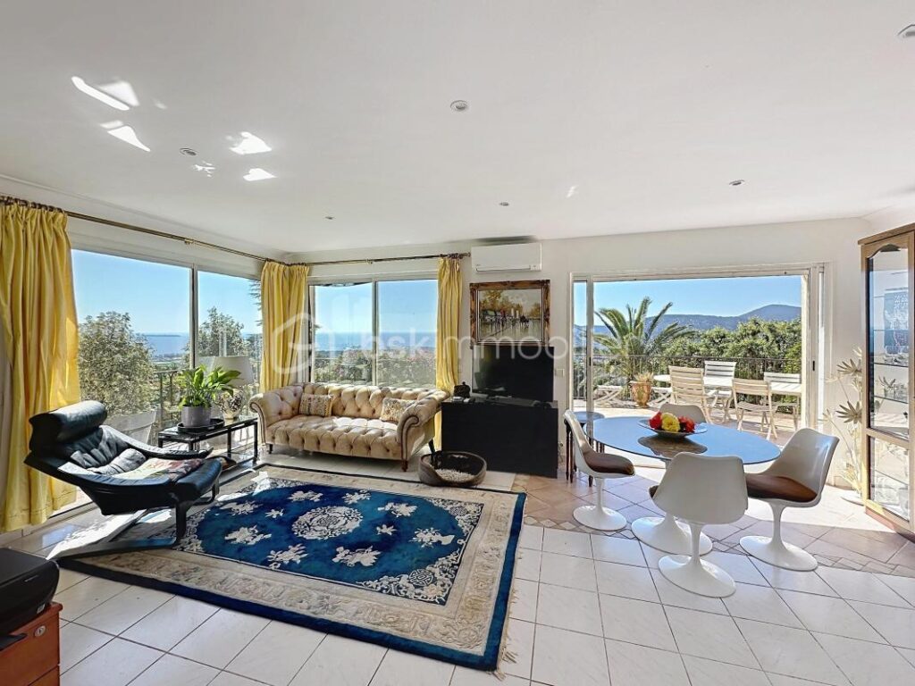 NOUVEAUTE – Villa avec vue mer panoramique – 6 pièces – 4 chambres – 150 m²