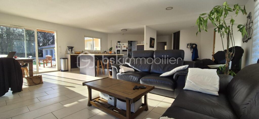 Propriété d&rsquo;exception dans un écrin naturel – 7 pièces – 4 chambres – 172 m²