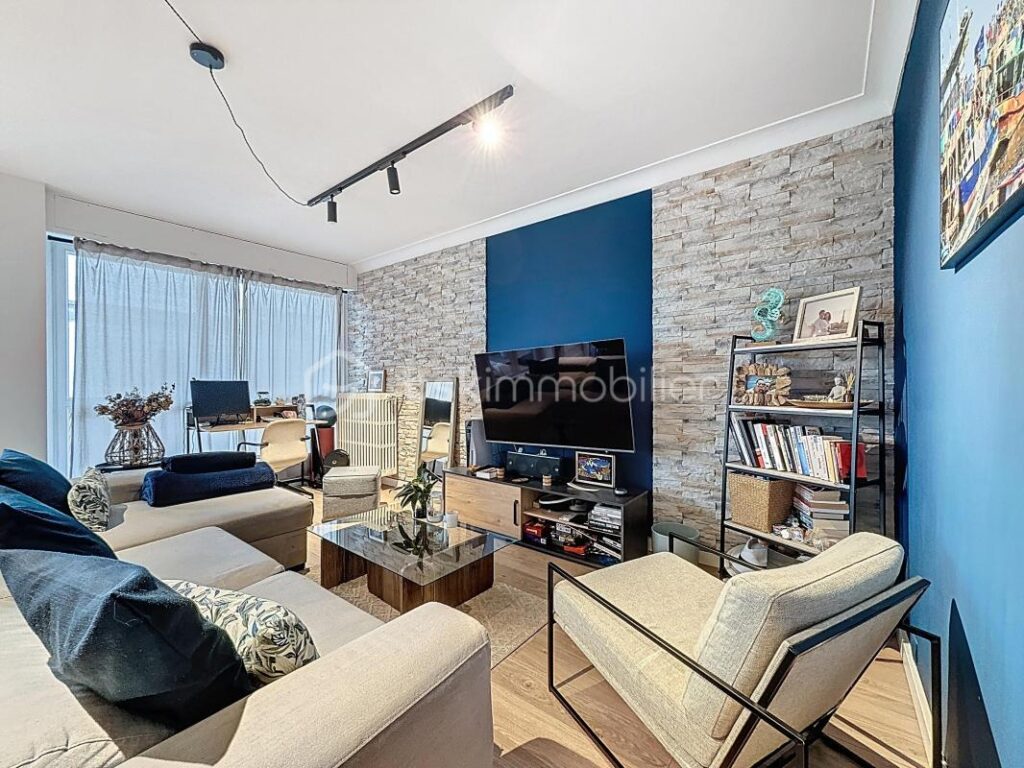 HAUTS DE RUEIL – T2 Dernier étage • large balcon plein soleil • Cave • Parking sécurisé – 2 pièces – 1 chambre – 56 m²
