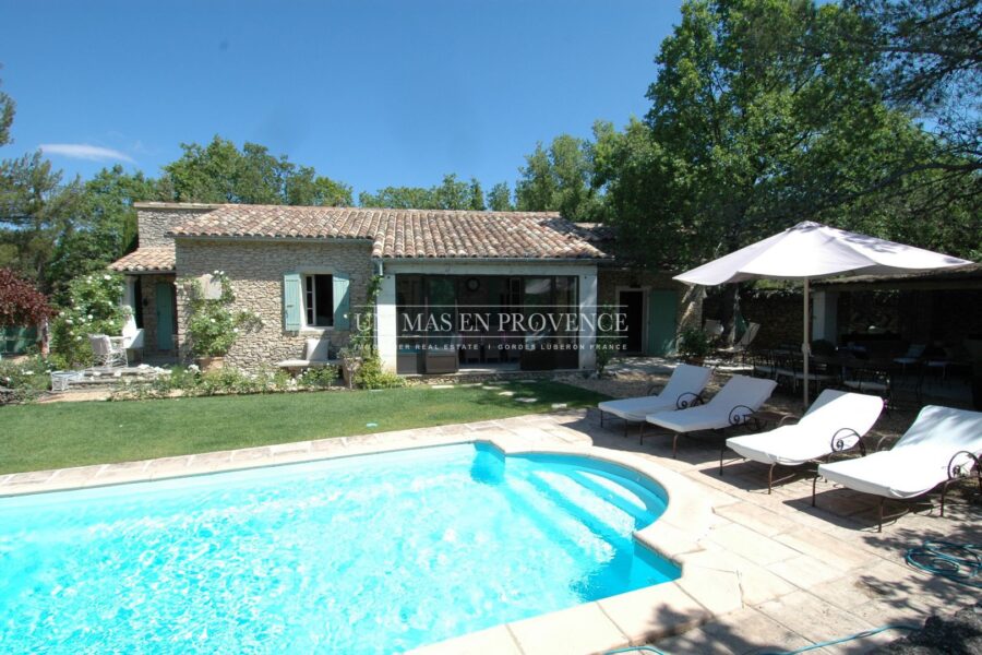 Maison à louer à Lacoste