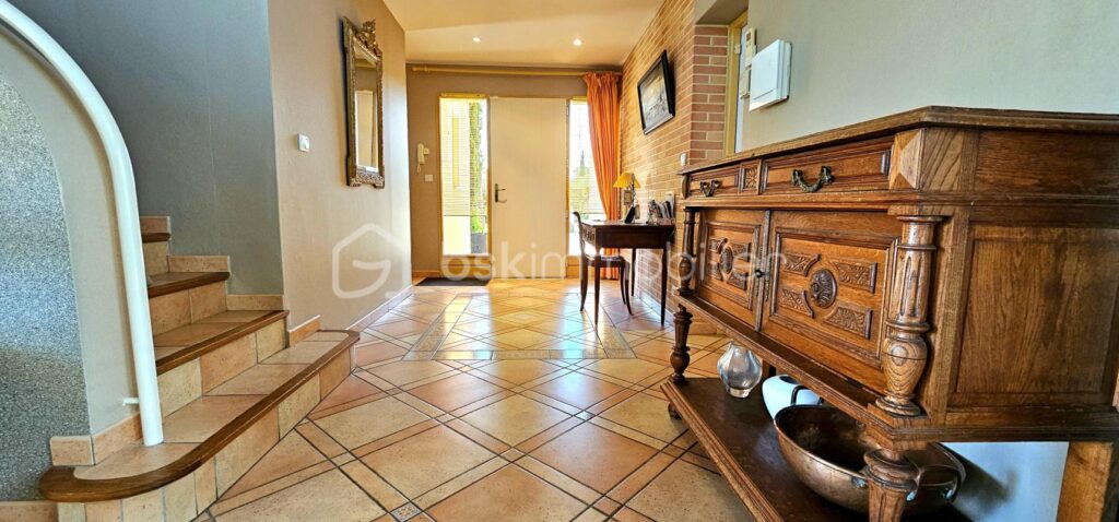 Villa d&rsquo;architecte – 7 pièces – 4 chambres – 181 m²