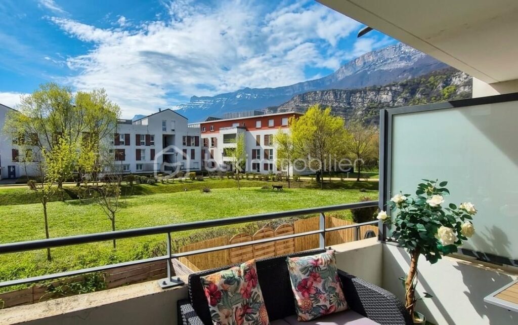 Lumineux, plein sud, terrasse et vue montagnes – 2 pièces – 1 chambre – 47 m²