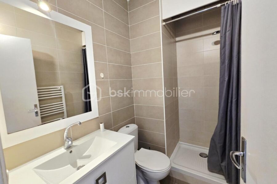 Appartement à vendre à Balaruc les bains — Vue mer — photo 6