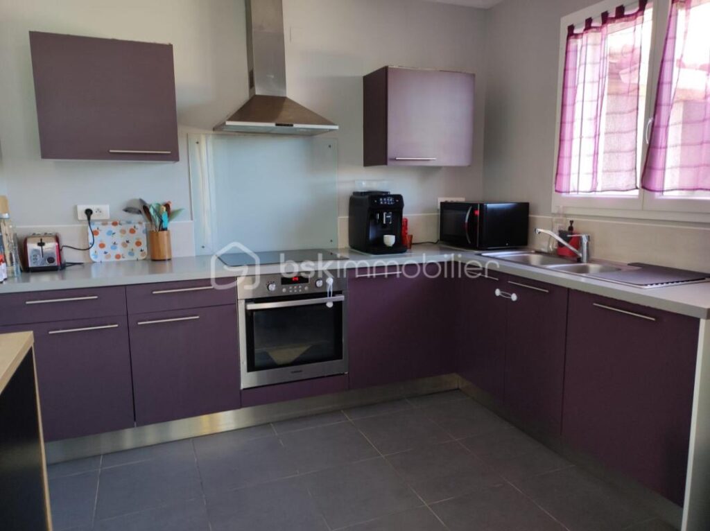 MAISON 79M2 2 FACES – 3 CHAMBRES – ELNE – 4 pièces – 3 chambres – 79 m²