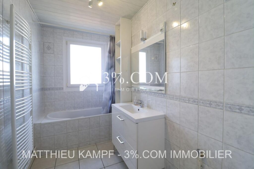 Nancy-Jarville Appartement de 62 m2, 3 pièces avec vue dégag – 3 pièces – 2 chambres – 62 m²