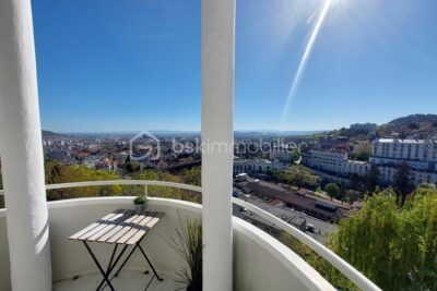 ✨ Appartement T3 avec jardin et vue exceptionnelle à Royat ✨ – 3 pièces – 2 chambres – 65 m²