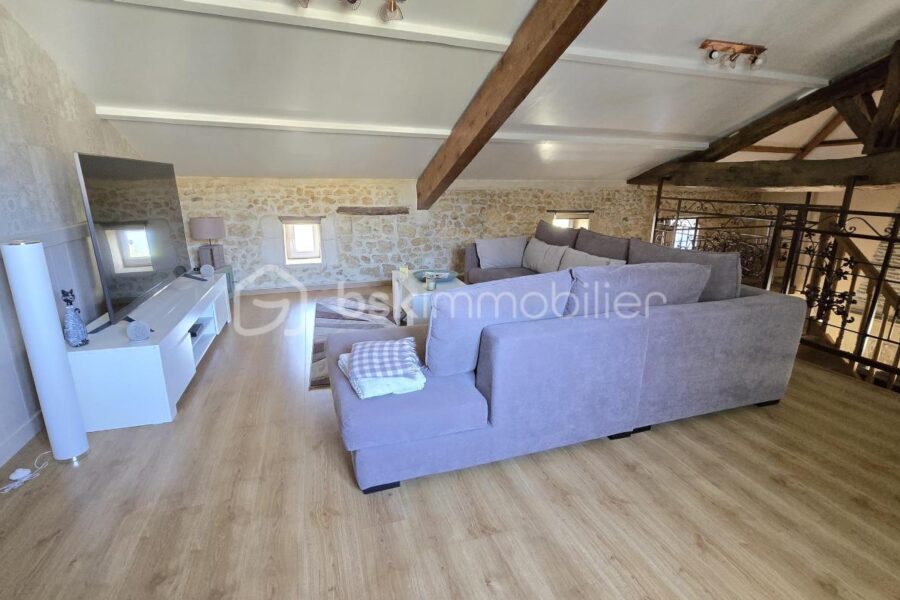 Maison à vendre à Saint bonnet sur gironde