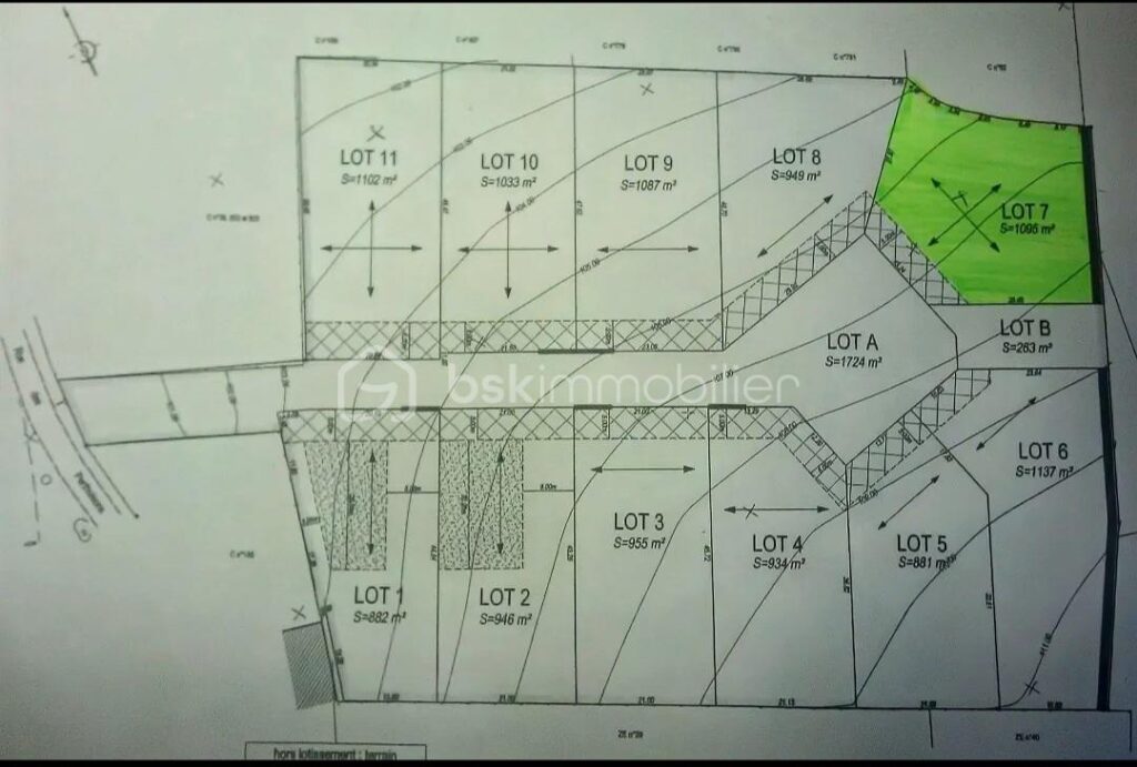 Terrain Constructible de 1095 m² à Savigny sur Clairis – NR pièces – NR chambres – 1095 m²