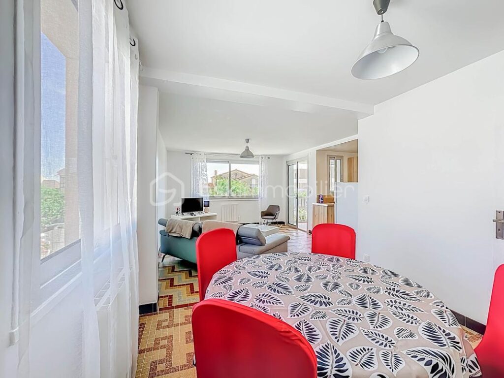 *** Appartement T3 rénové avec parking Vue MER à PALAVAS *** – 3 pièces – 2 chambres – 60 m²