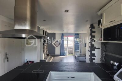 Appartement T4 Lumineux avec Balcon Plein Sud – Gap Sud – 4 pièces – 2 chambres – 74 m²