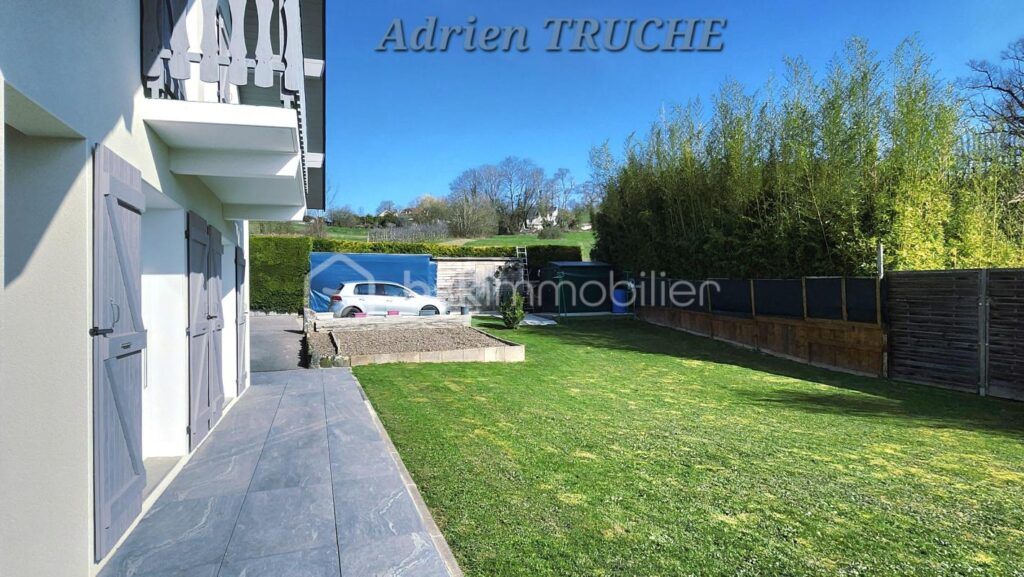 Magnifique cadre panoramique à découvrir – 5 pièces – 3 chambres – 125 m²