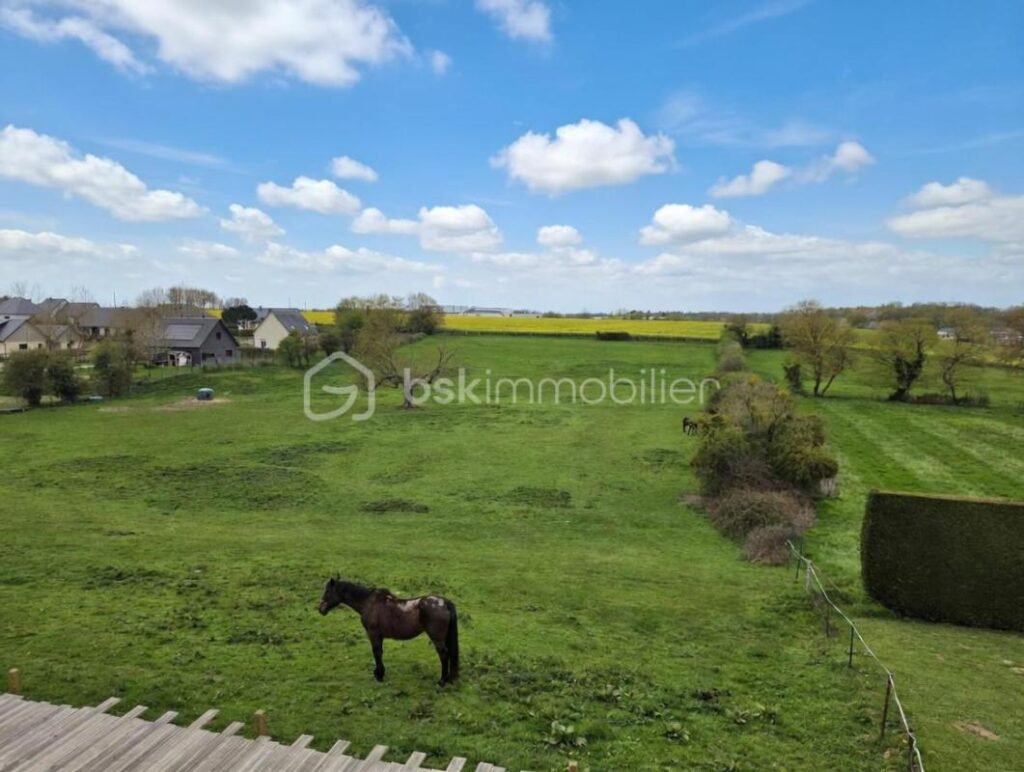 Longère exceptionnelle 330m² rénovée 6 chambres garage terrain 799m² DPE B – 11 pièces – 6 chambres – 330 m²