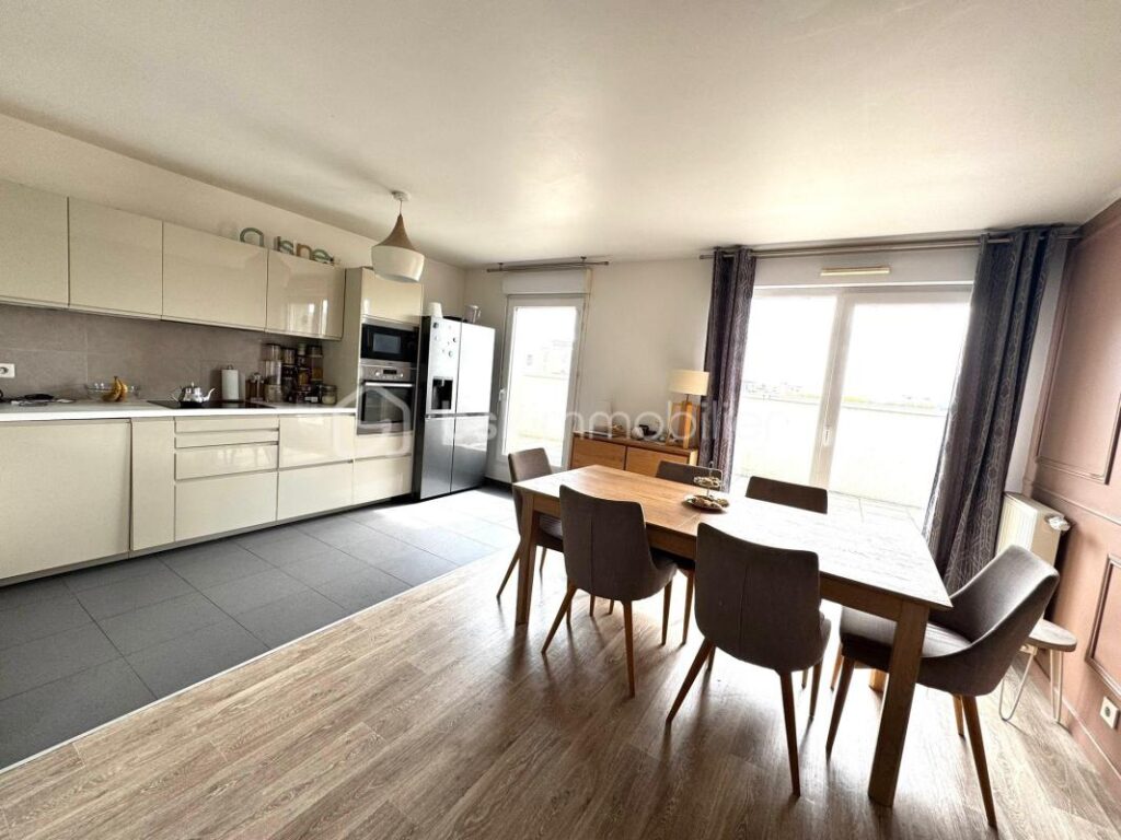 EXCEPTIONNEL & RARE À CERGY ! – 5 pièces – 4 chambres – 102 m²