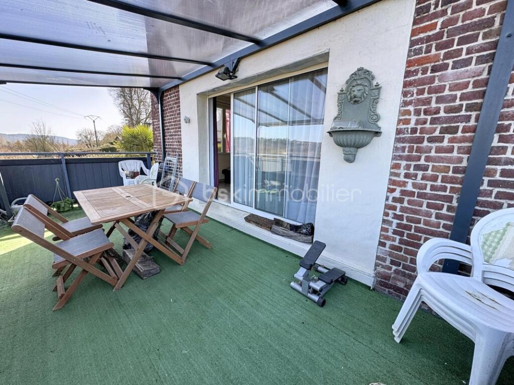 Maison proche centre ville avec vue et jardin – 4 pièces – 4 chambres – 135 m²