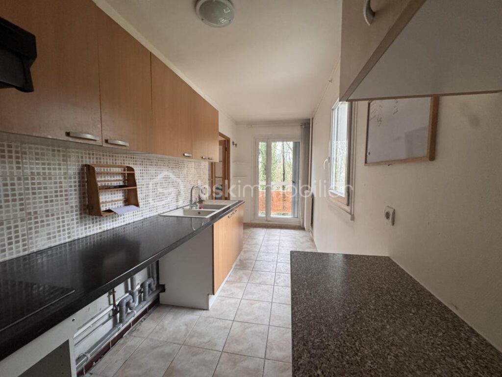 Grand appartement 3 pièces – Vue dégagée sur le Parc de Tremblay – Quartier Centre-Ville – 3 pièces – 2 chambres – 69 m²