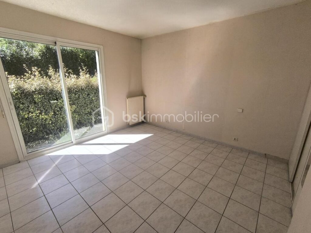 Exclusivité ! Bien rare – Maison familiale 151 m² sur 1 887 m² – 4 chambres – Vue dégagée – 6 pièces – 4 chambres – 151 m²