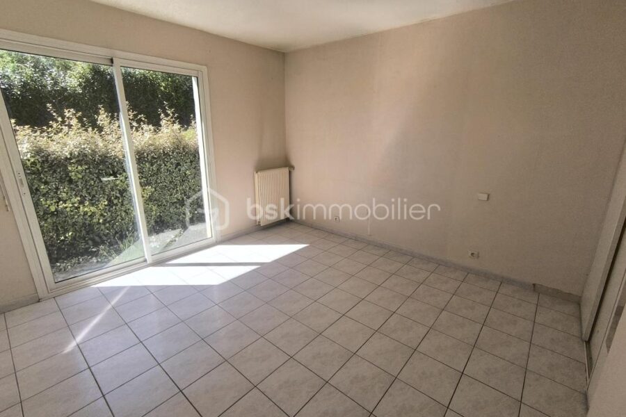 Maison à vendre à Voiron — Vue montagne — photo 6