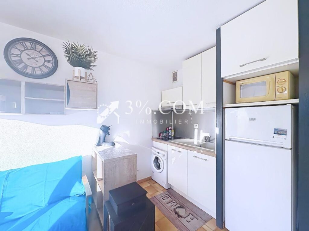 Appartement 3 pièces: 1 chambre + Cabine de 24 m2 avec balc – 3 pièces – 1 chambre – 23 m²