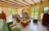 PAVILLON SUR SOUS SOL COMPLET – 8 pièces – 4 chambres – 178 m²