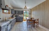 PRUNIERES 38350 – VILLA individuelle de PLAIN PIED de 124m² – 3 CHAMBRES, COMBLES à aménager. VUE EXCEPTIONNELLE, CADRE NATUREL privilégié – 5 pièces – 3 chambres – 124 m²