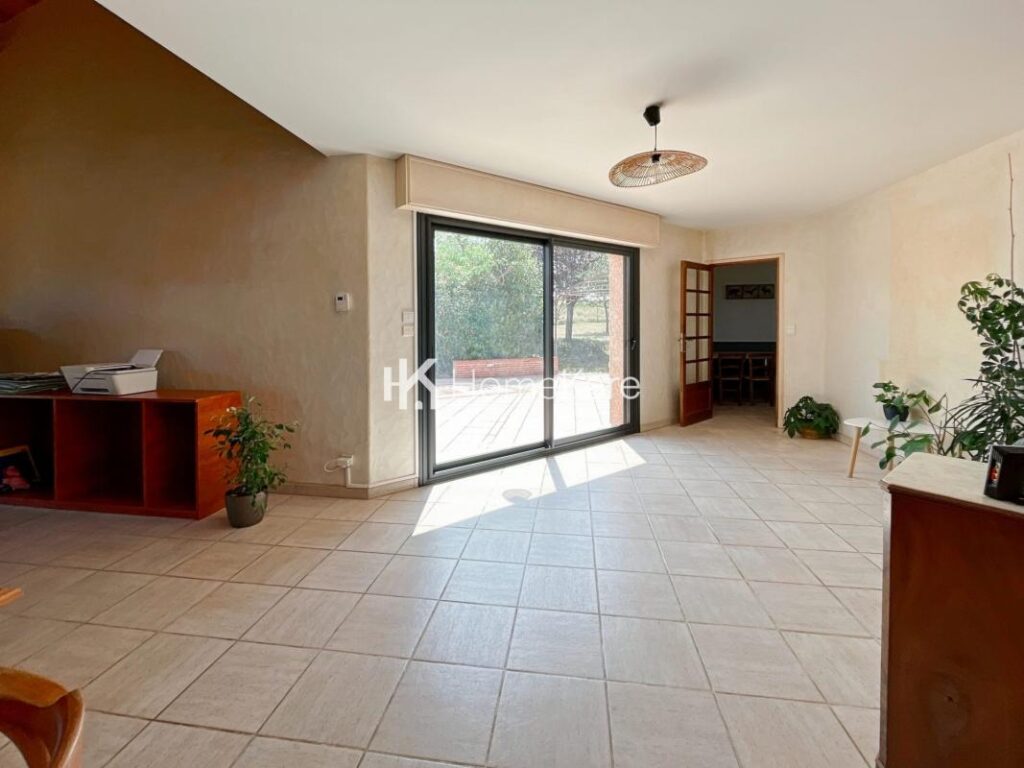 UN BIEN D&rsquo;EXCEPTION ! – 6 pièces – 4 chambres – 200 m²