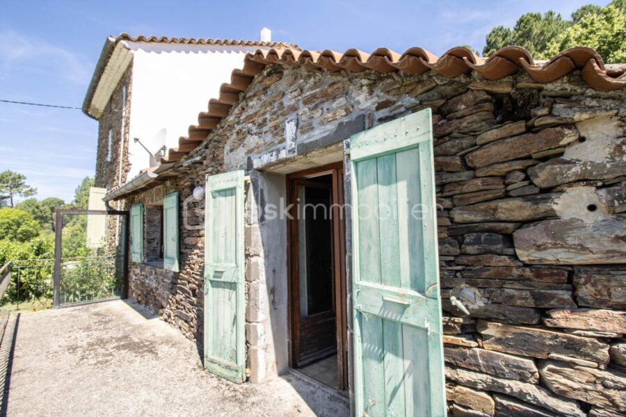 Maison à vendre à Saumane