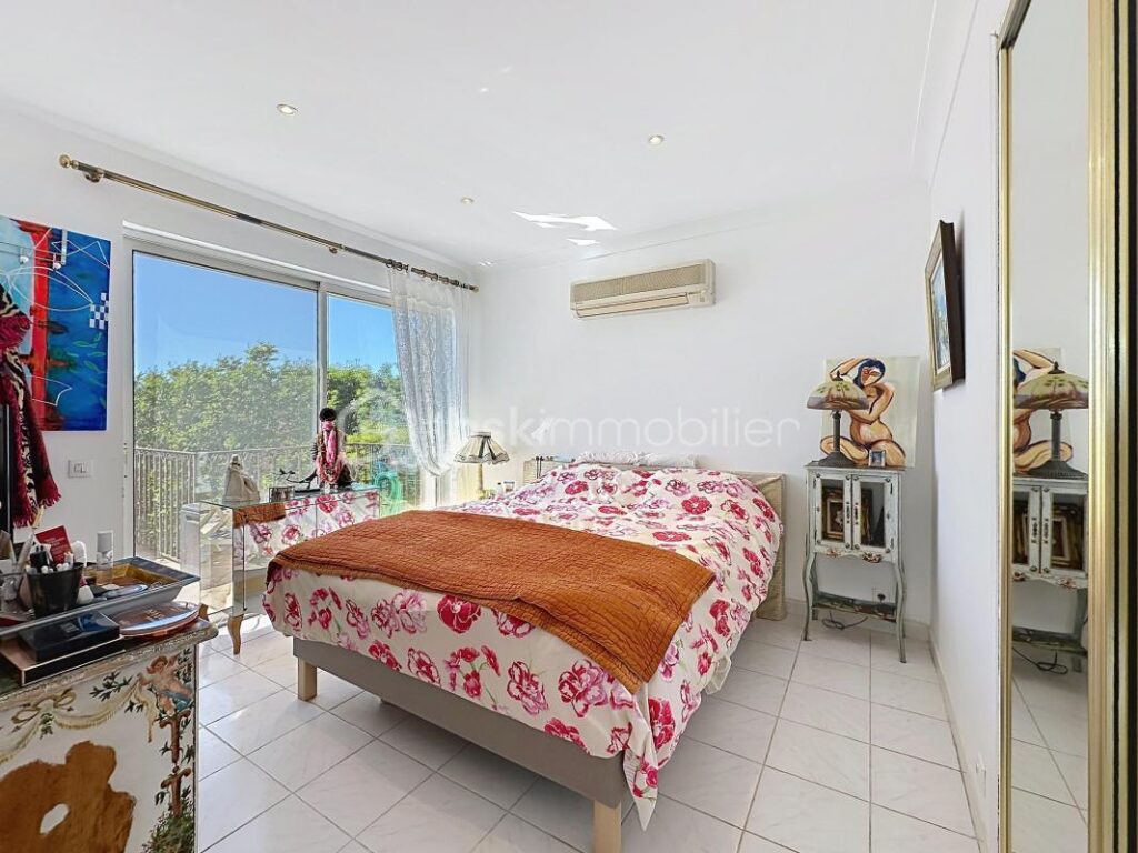 NOUVEAUTE – Villa avec vue mer panoramique – 6 pièces – 4 chambres – 150 m²
