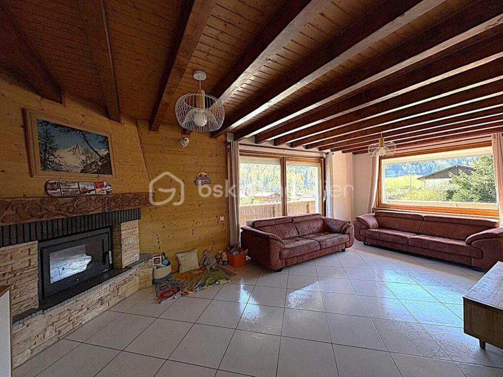 Invitation à l&rsquo;art de vivre au sein d&rsquo;un domaine entre ciel et montagnes ! – 7 pièces – 5 chambres – 134 m²