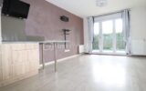 AGREABLE APPARTEMENT TRAVERSANT ET LUMINEUX ( 3 pieces 53 m² ) AVEC PLACE DE PARKING PRIVATIVE – 3 pièces – 2 chambres – 53 m²