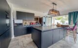 MAISON CONTEMPORAINE 2020 – VOLUMES D&rsquo;EXCEPTION ET PRESTATION HAUT DE GAMME – 7 pièces – 5 chambres – 190 m²