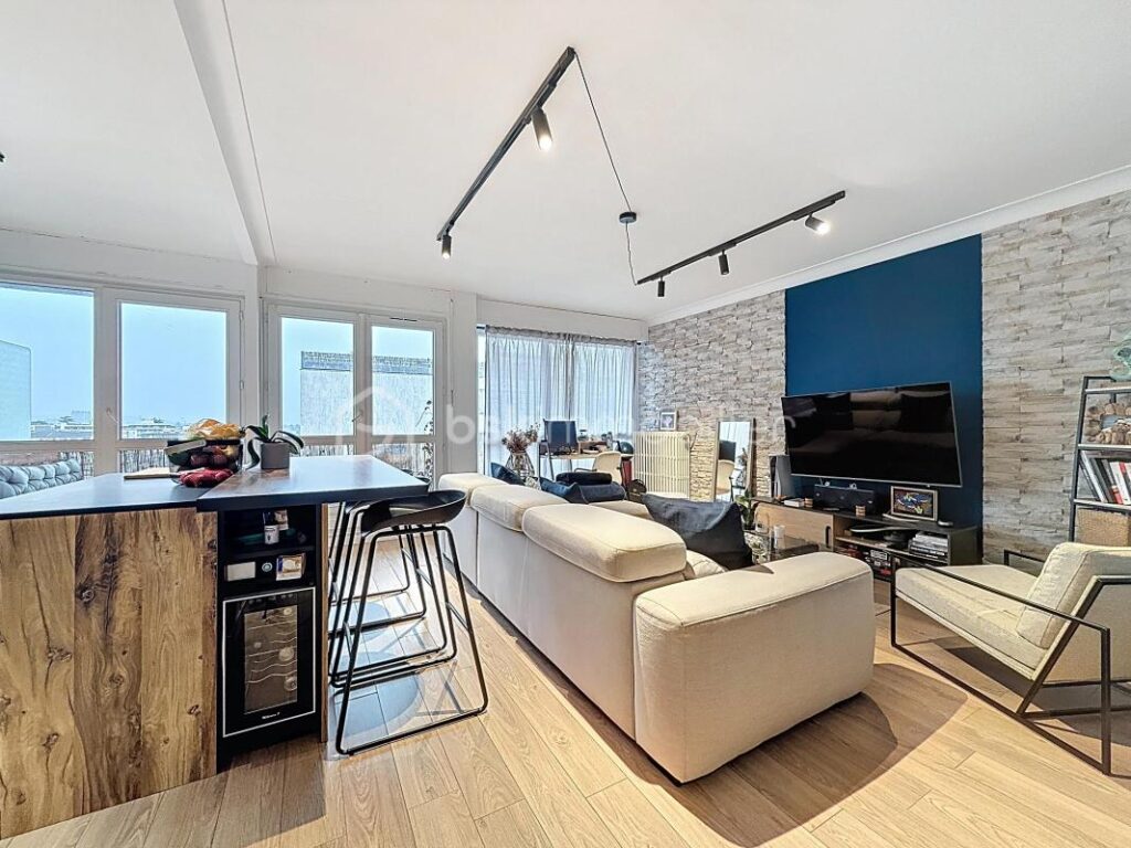 HAUTS DE RUEIL – T2 Dernier étage • large balcon plein soleil • Cave • Parking sécurisé – 2 pièces – 1 chambre – 56 m²