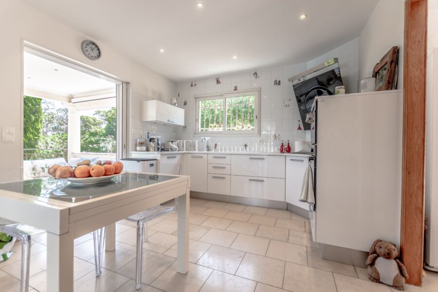Maison à vendre à Sainte-maxime