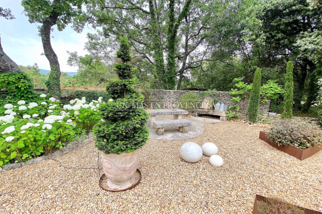 Maison Provençale familiale avec Piscine ? Location de Vacance – NR pièces – 4 chambres – 95.00 m²