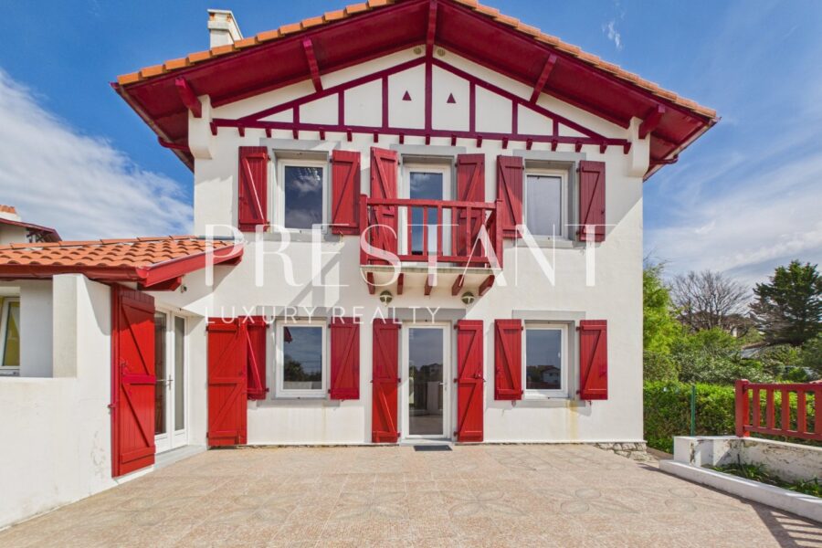 Maison à vendre à GuÉthary
