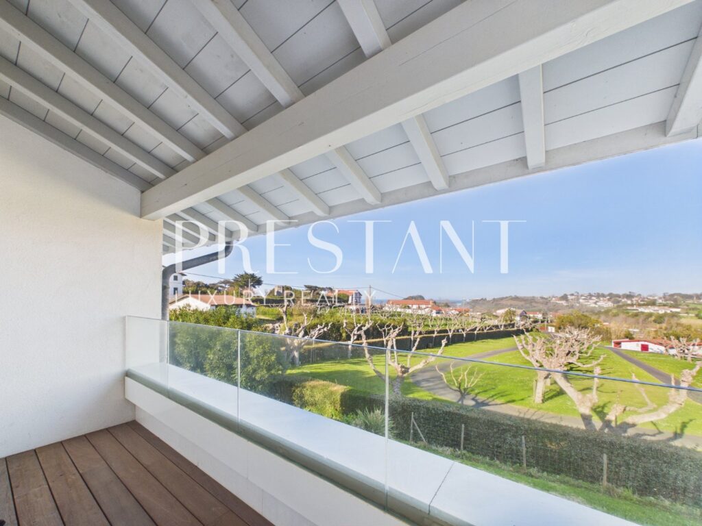 Maison – 5 pièces – 4 chambres – 180 m²