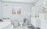 Maison – 6 pièces – 5 chambres – 240 m²