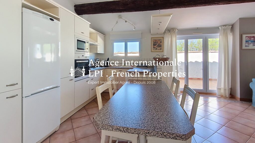 Maison bourgeoise – 12 pièces – 8 chambres – 360 m²