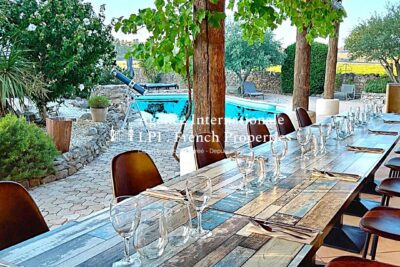 Demeure de ville et village – 12 pièces – 8 chambres – 360 m²